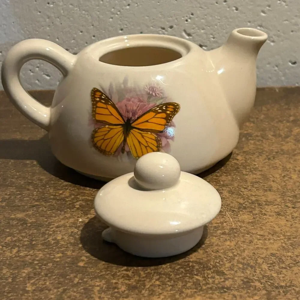 Ceramic Monarch Butterfly Teapot w Lid